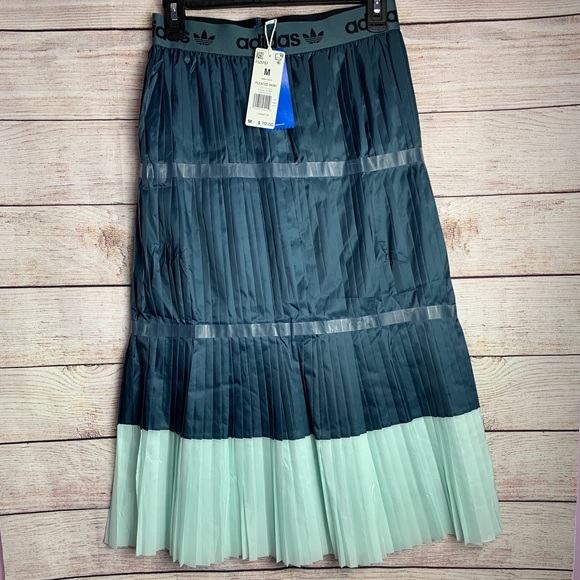 adidas Dresses & Skirts - Adidas midi pleaded skirt